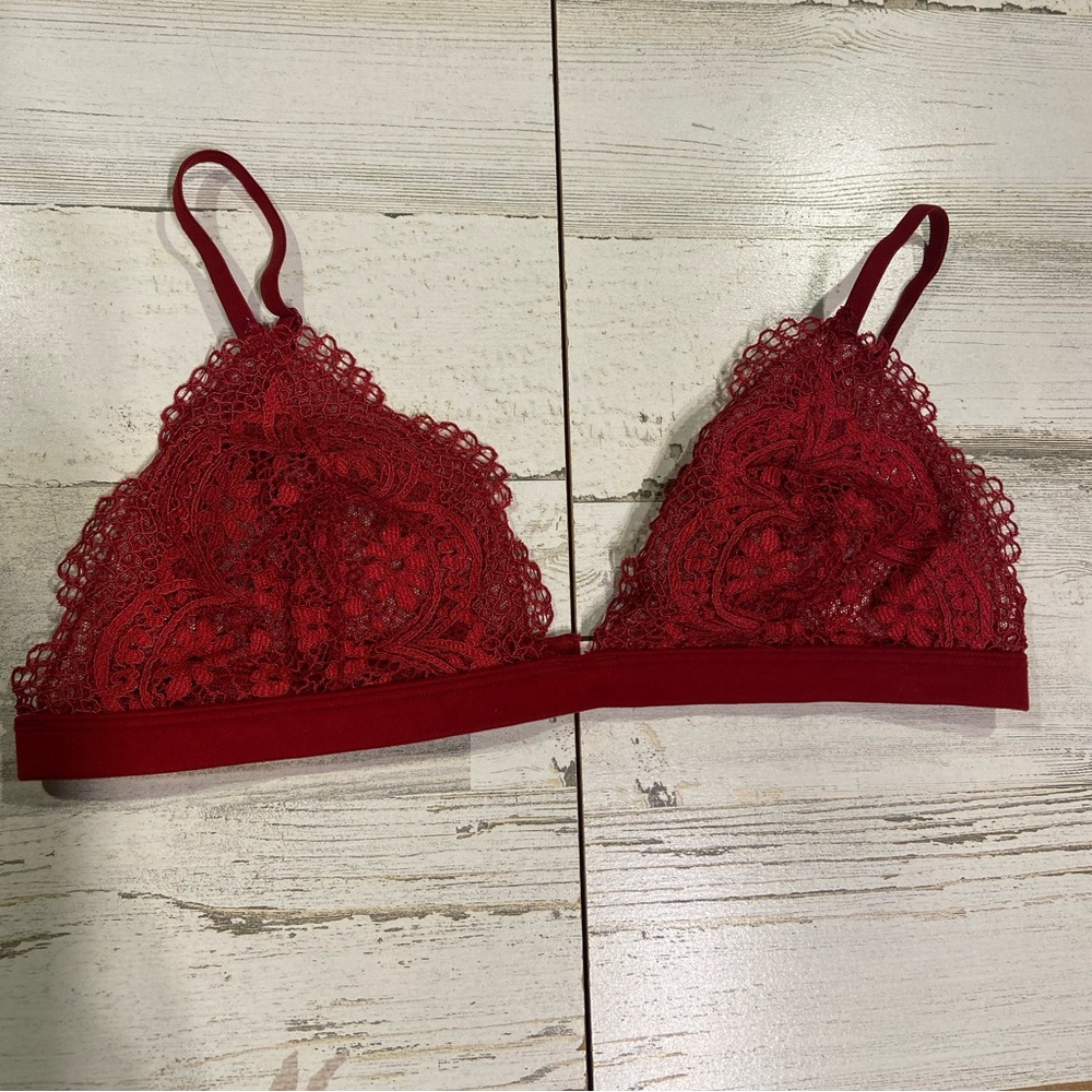 Victorias Secret Red Lace Bralette Medium